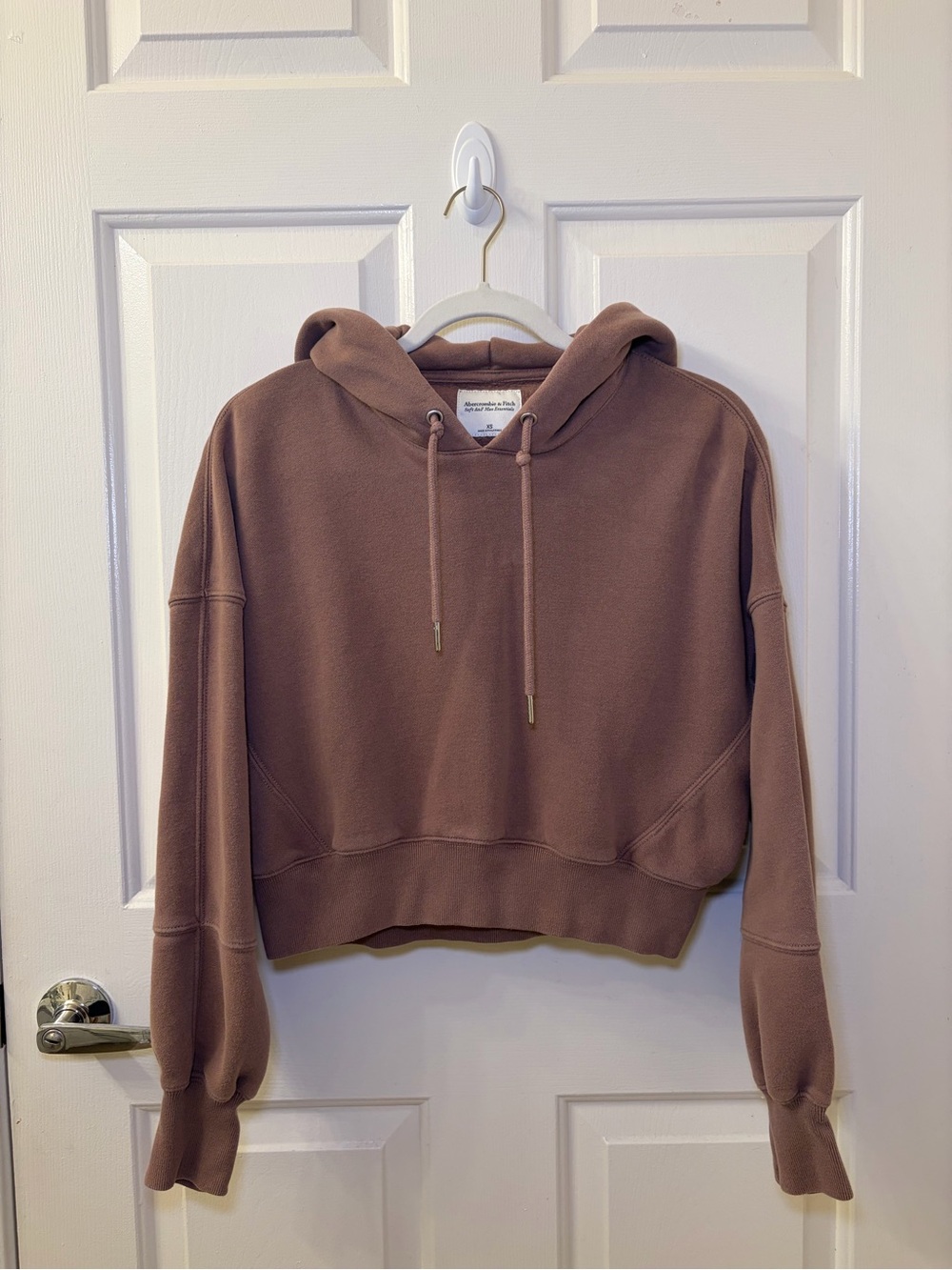 Abercrombie & Fitch Cropped Sunday Hoodie in Taupe Brown XS